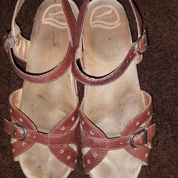 Dansko Size 10(40) Sandals - Picture 2 of 6